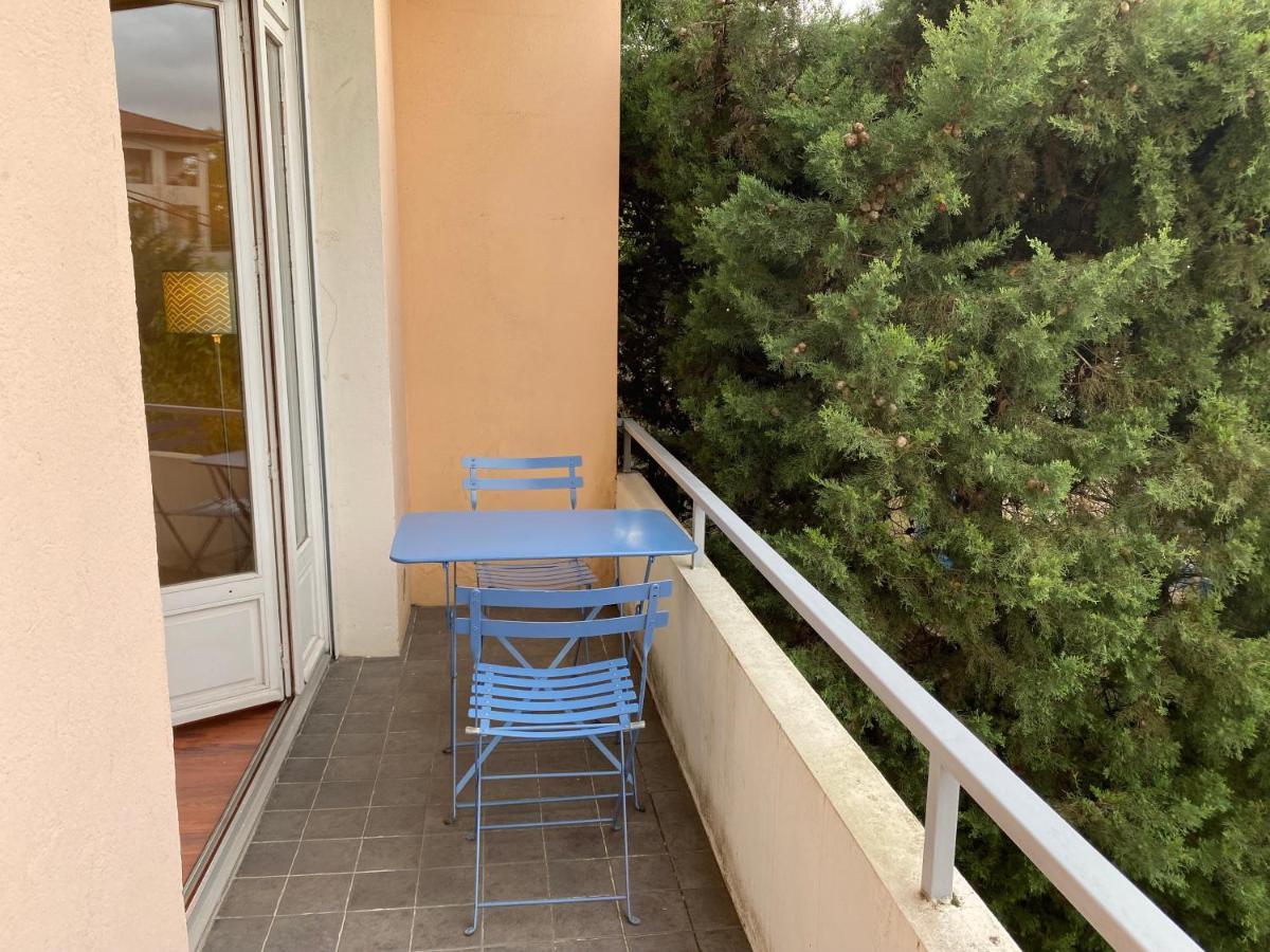 Le Balcon De Jules - Charmant Pied-A-Terre - Parking Possible Pour Vehicule De Moins De 4,40 M De Long Apartamento Lyon Exterior foto